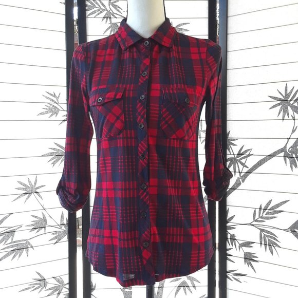 Polly & Esther Red Plaid 3/4 Sleeve Fitted Top - Picture 1 of 11